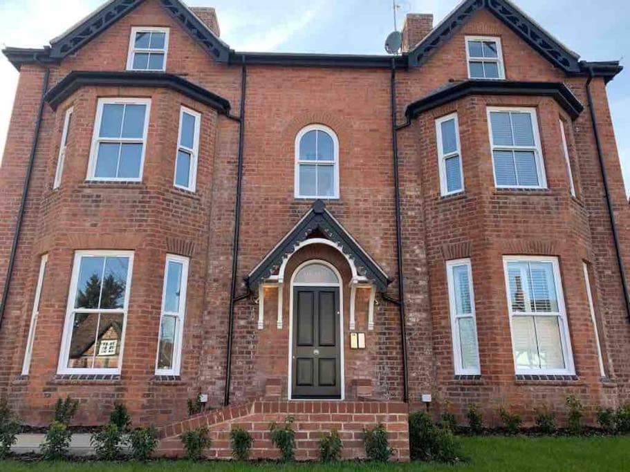 Boutique Luxury Apartment, High St, Henley-In-Arden Exteriér fotografie